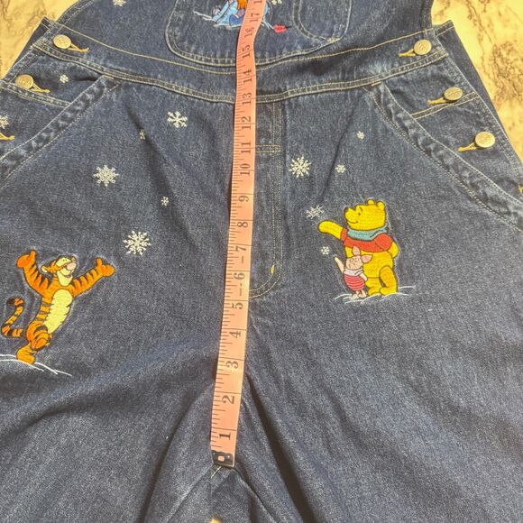 DISNEY CATALOG Women's Vintage Winnie The Pooh Christmas Snow Scene Overalls - Picture 10 of 11